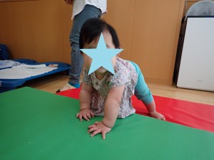 P9047809